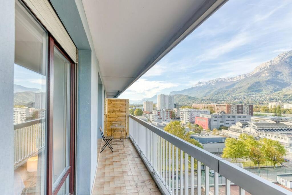 Superbe : Parking Gratuit + Fibre Wifi + Balcon * Grenoble