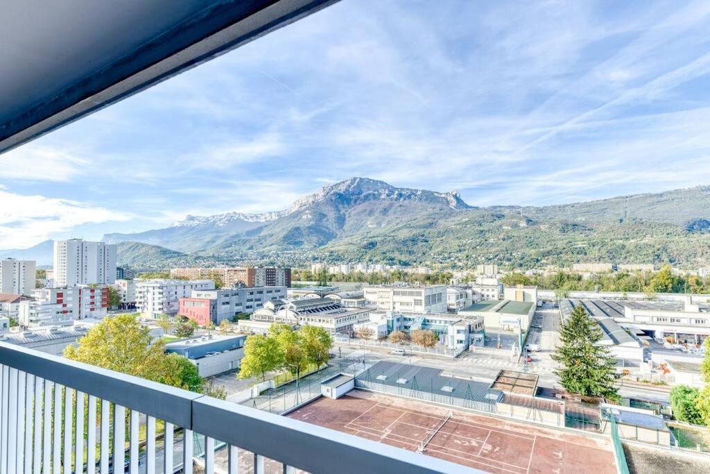 Superbe : Parking Gratuit + Fibre Wifi + Balcon *